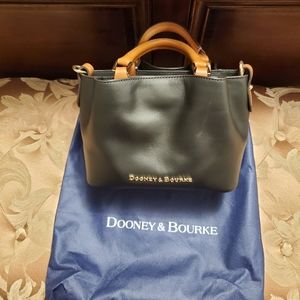 Dooney & Bourke mini Barlow leather bag/crossbody